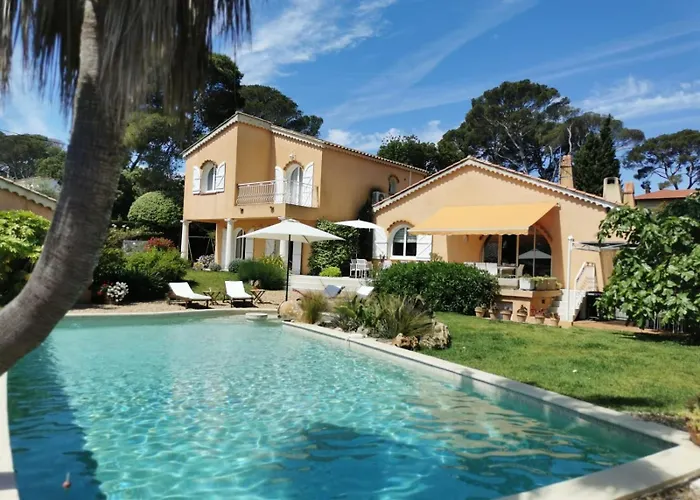 Lou Penequet Villa Saint Aygulf