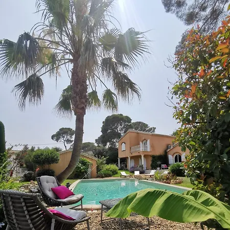 Lou Penequet Villa