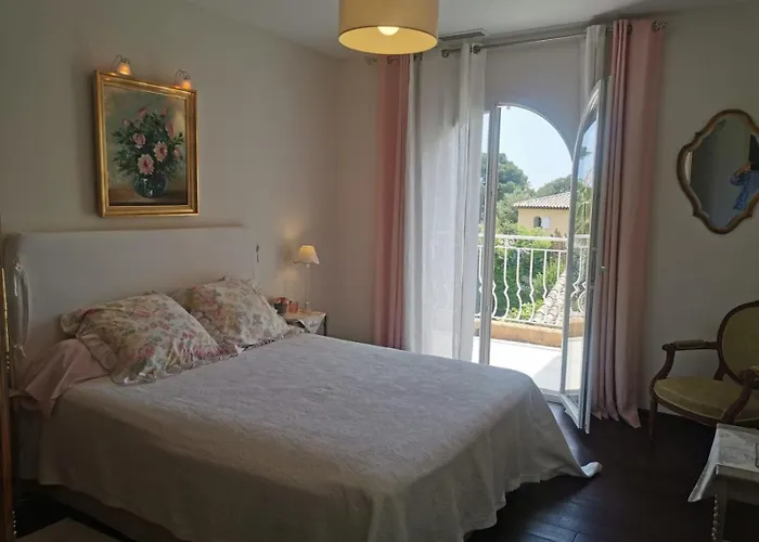 ヴィラ Lou Penequet *