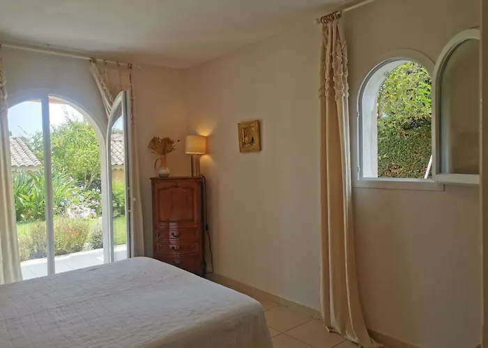 Lou Penequet ヴィラ *